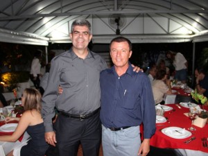 Presidente da AEA-Valinhos Engº Mario Masteguin e o Diretor da FAEASP Engº Adriano Galzoni 