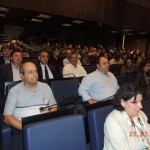 Participantes da homenagem no auditório da sede da Angélica