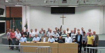 Participantes do evento na Câmara Municipal