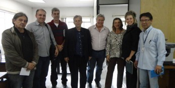 Participantes da reunião na Subprefeitura de Parelheiros