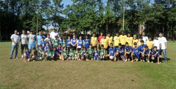 Participantes da Escolinha de Futebol parceria AERO e SEMESPOR