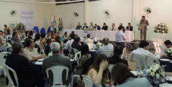 Jantar de confraternização