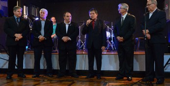 Presidente do CREA-SP Engº Francisco Kurimori, Presidente da AEAL Engº CELSO LUIS QUAGLIA GIAMPÁ e convidados do evento