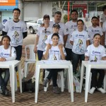 Mesa de inscrições e organizadores do passeio