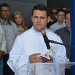 Padre Sebastião abençoa a nova edificação do Centro de Treinamento
