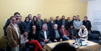 Participantes da reunião da UNABAT realizada em Santa Isabel